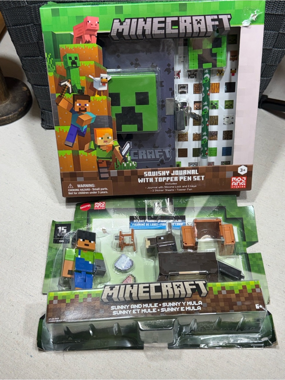 MINECRAFT - Journal & Play Set - NWT